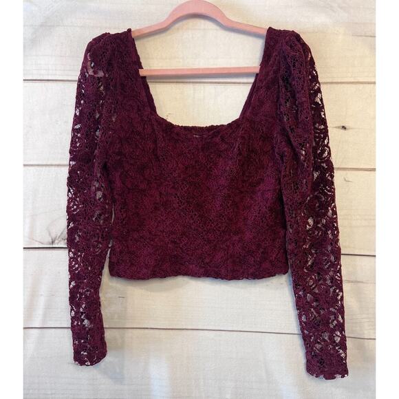by anthropologie Tops - by anthropologie top size SM Marron knit chanelle cropped
